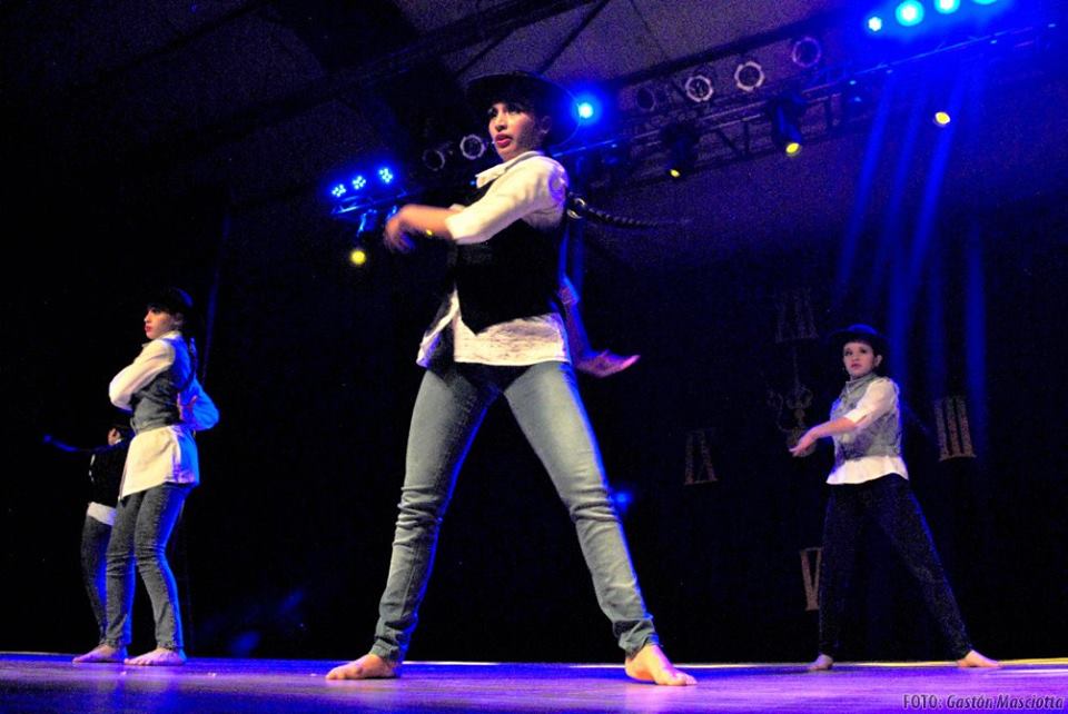 13620260_1328058697223009_9102449946478599548_n